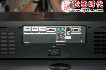 PT-AE3000ͶӰCӿڈDʾ