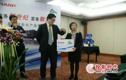 �F(xi��n)��(ch��ng)�骄(ji��ng)