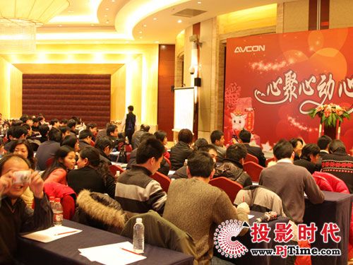 �ľ����Ąӡ����w�P(y��ng)--ӛ�AƽAVCON�������