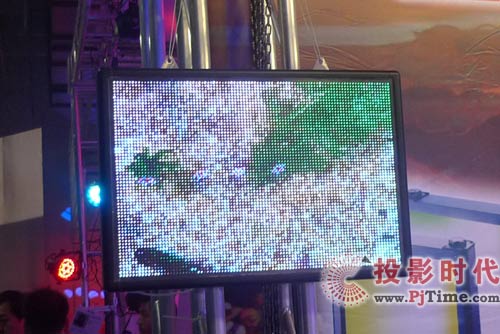 長(zhǎng)沙彩旭電子LED顯示屏亮相PALM 2009