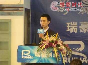 (lin)(chung)ek2009ͶӰC(jng)N̴