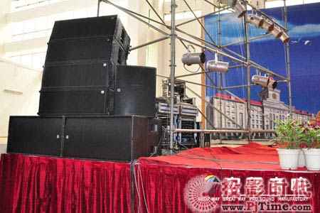 梧州學(xué)院歡送2009屆畢業(yè)生文藝晚會擴(kuò)聲系統(tǒng)工程