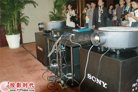 VPL-FW300ͶӰC_߅ںϴĻͶ(yng)