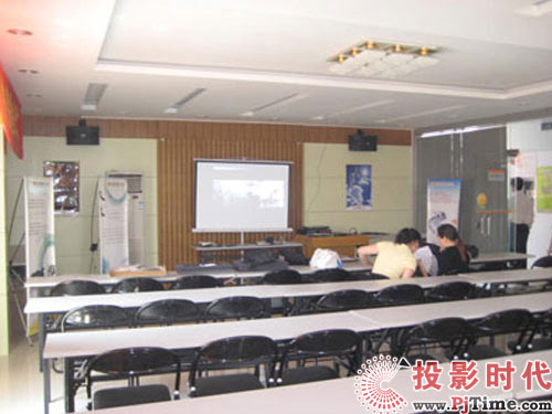 ����ף�R�h�Z���(y��ng)��ؔ(c��i)�U(xi��n)���F(tu��n)�ɹ���(g��u)��ȫ��(gu��)ҕ�l��(hu��)�h�W(w��ng)�j(lu��)