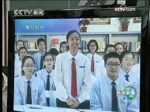 ͨ�^���_ҕ�lϵ�y(t��ng)�����\���c���Ϻ������W(xu��)��(x��)������Ů�ЌW(xu��)���H�н�Մ