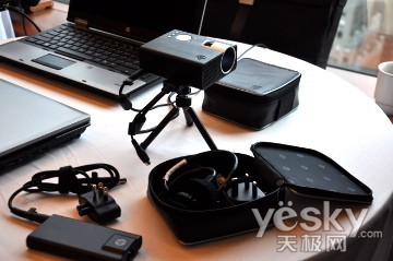 CES2010:惠普便攜投影機(jī)登場(chǎng)