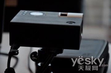 CES2010:惠普便攜投影機(jī)登場(chǎng)