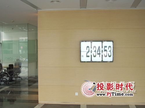 �Ϻ��������w�о����Ĳ��Ä�(chu��ng)ҕ��(sh��)�a��ý�w��Ϣ�l(f��)��ϵ�y(t��ng)