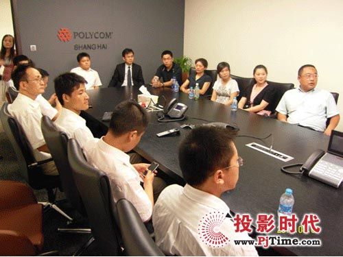 ����ͨ�A�|�^(q��)���l��PSTN��VoIP�a(ch��n)Ʒ���ƃxʽ