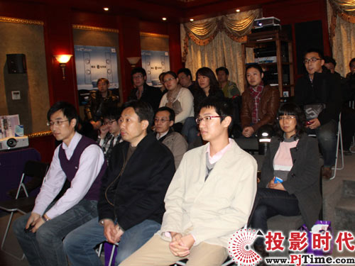 ԼͶӰC(j)2011һ