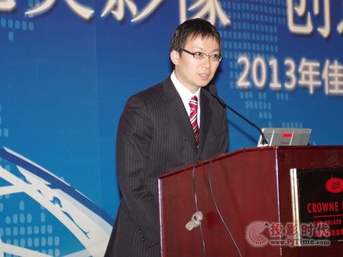 Ӱ (chung)挍롪2013(chung)꿘I(y)LCOSͶӰC(j)ƏV