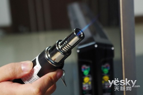 ߲ˤğSlim TV(zhn)O