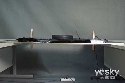 ߲ˤğSlim TV(zhn)O