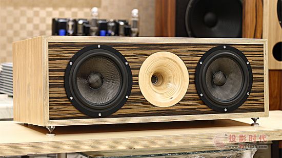 נ˹LALS Neo-Classical 82Center