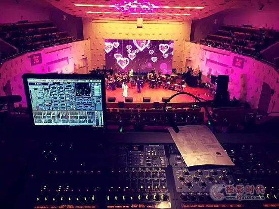 VENUE Profile �{(di��o)���_�� Mix Rack
