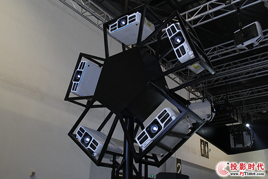 Infocomm 2016ͶӰC(j)ИI(y)Щc(din)@