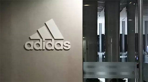 СB(nio)ƼϺ_(d)˹չdں(xing)Ŀ