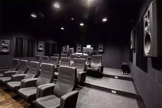 cH֪ӰԺCinemark_(d)ɺP(gun)ϵ