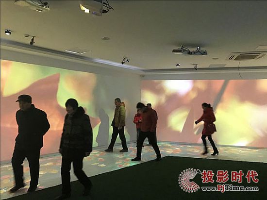 40_(ti)DET-E3600WͶӰC(j)ͨĳ}@֮ħ