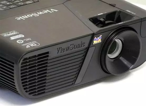 ͶӰ (dng)Ȼ(yu)PJD7720HD