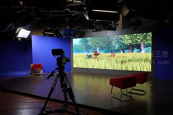 �Ϻ������ҕ�_С�g��LED�@ʾ��