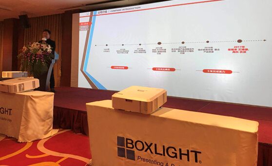   ҕδBoxlightҕ|Јh_