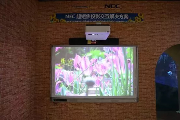 NEC HLDƷɽbչc