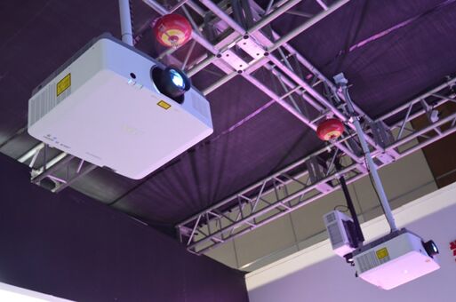 ϿƼBGʬF(xin)Infocomm China 2018Wҫc
