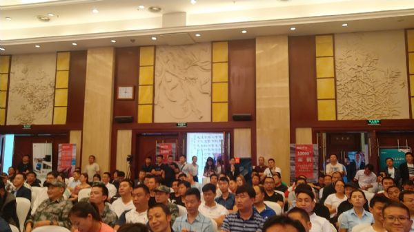 6��27�գ�LANBO΢�౳Ͷȫ��(gu��)����Ѳչ����վ���A�M��Ļ