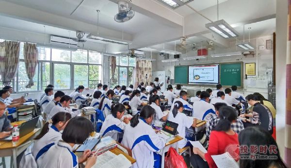 14500W(xu)V@ЌW(xu)ьF(xin)ǻ۽̌W(xu)B(ti)