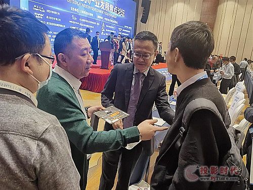 (chung)ʲô2021LED@ʾa(chn)I(y)l(f)չc(din)Փ(c)ӛ
