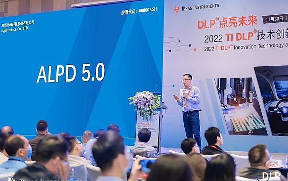 ��ɫ�����@ô�ã�ɢ���@ô���ġ����҂���Ρ��ɵ�����