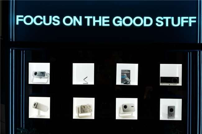 AurzenOIFA 2025l(f)ȫZIPBOOMcEAZZEϵͶӰxԪyʘw