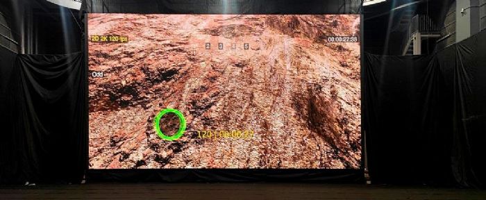 �w����MiP�Ӱ����LED��Ļ���g(sh��)��ِ�ٴ�����