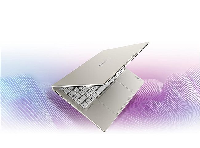 2025ȫ�ܹPӛ���P�c(di��n)��(li��n)��YOGA AI PC��(n��i)�����