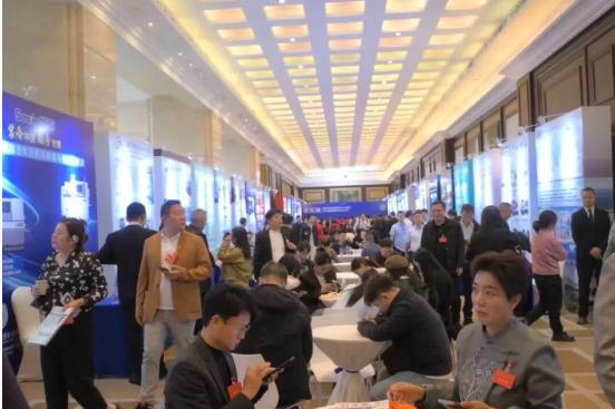 ־������ ���C(j��)���� ����ů�� ���ⰻȻ�������������C(j��)��ИI(y��)�̕�(hu��)�����õ��ĴΕ�(hu��)�T���(hu��)