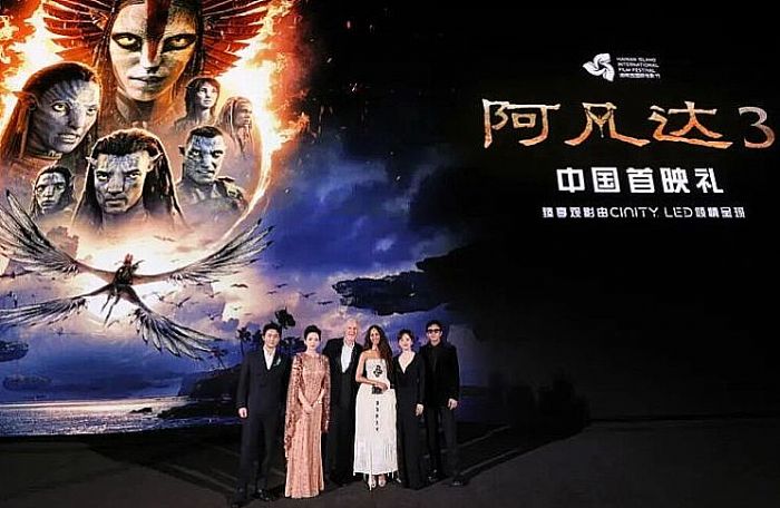 �Ӱ����ͶӰ߀��LED���������_3���I㕘�־���¼����wӿ�F(xi��n)���Ј�������·���x�������ؑ�